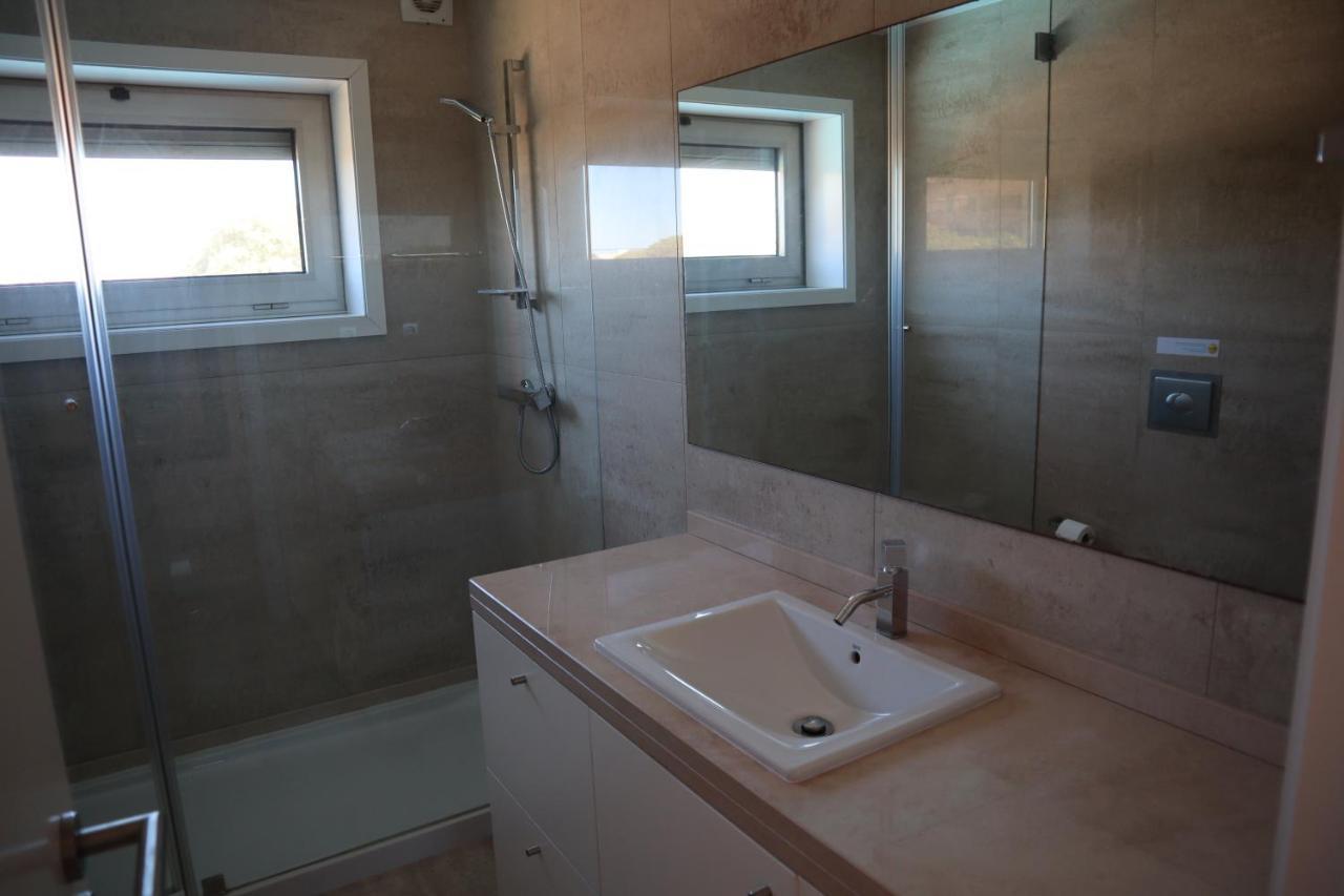 Villa Dos Salgados, 5Bdr, Beach Front, Near Salgados Golf Club Guia  Exterior foto