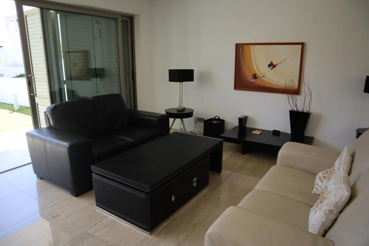 Villa Dos Salgados, 5Bdr, Beach Front, Near Salgados Golf Club Guia  Exterior foto