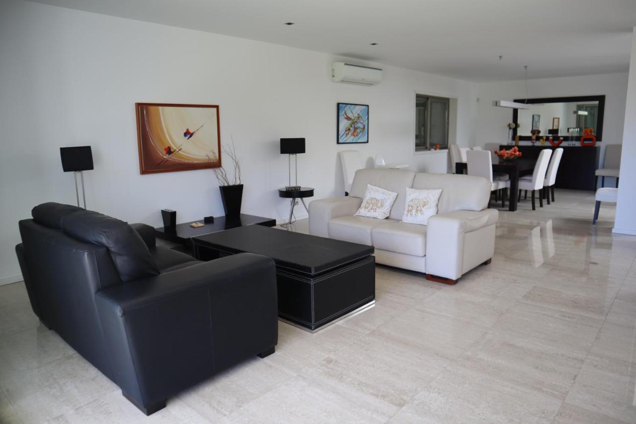 Villa Dos Salgados, 5Bdr, Beach Front, Near Salgados Golf Club Guia  Exterior foto